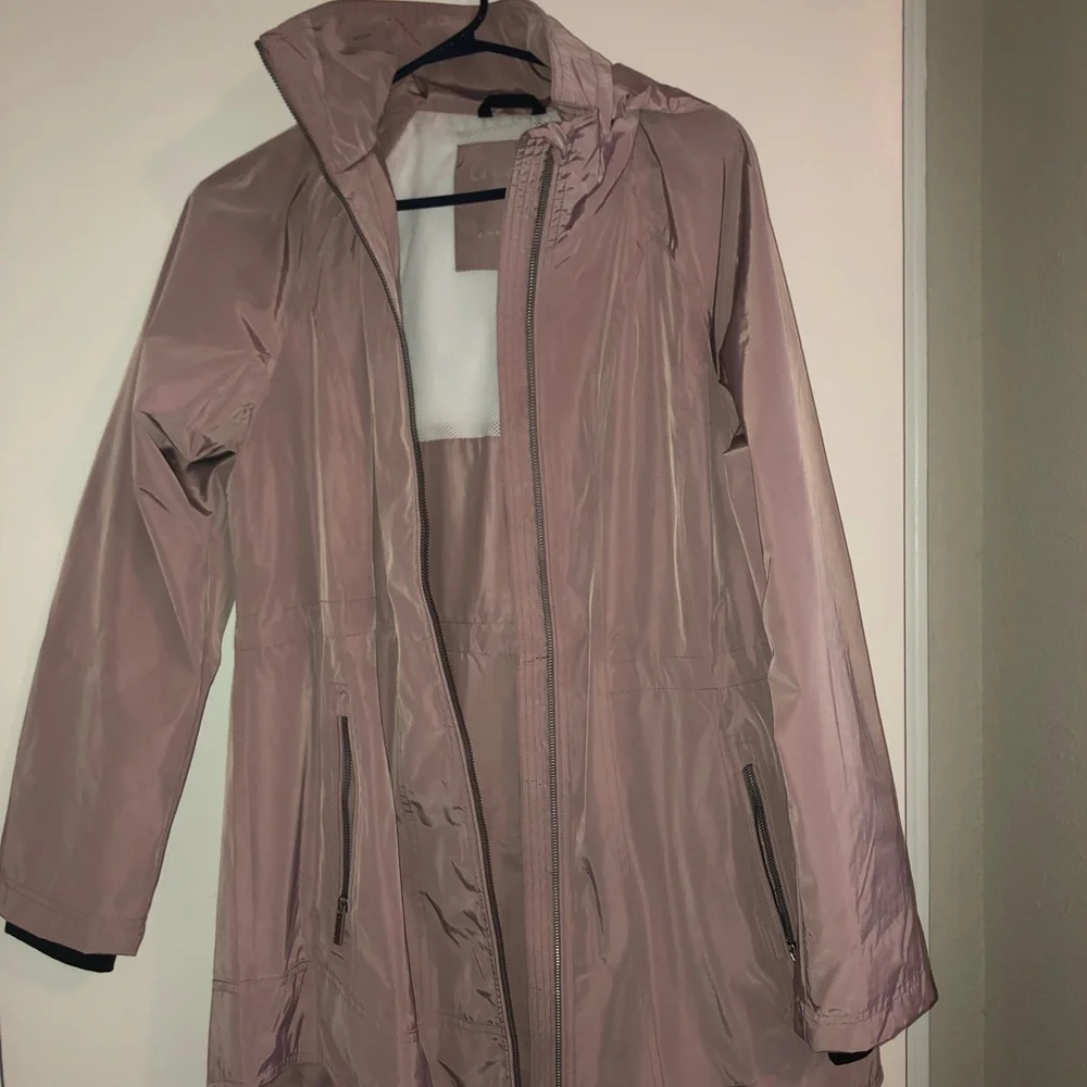 Calvin Klein performance rain jacket - Picture 1 of 5
